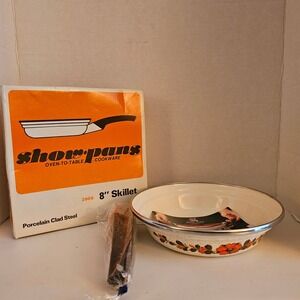 MCM NIB Sanko Show-Pans 8 Inch Skillet Porcelain Clad Steel Poppy Floral Japan